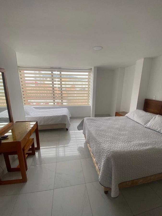 Hotel Zuhe Paipa Bagian luar foto